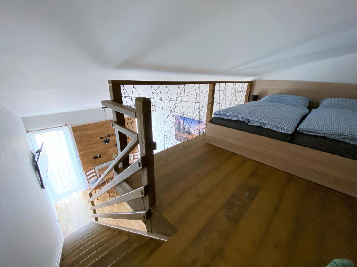 Miky Apartmán Klínovec view Loučná pod Klínovcem Esterno foto